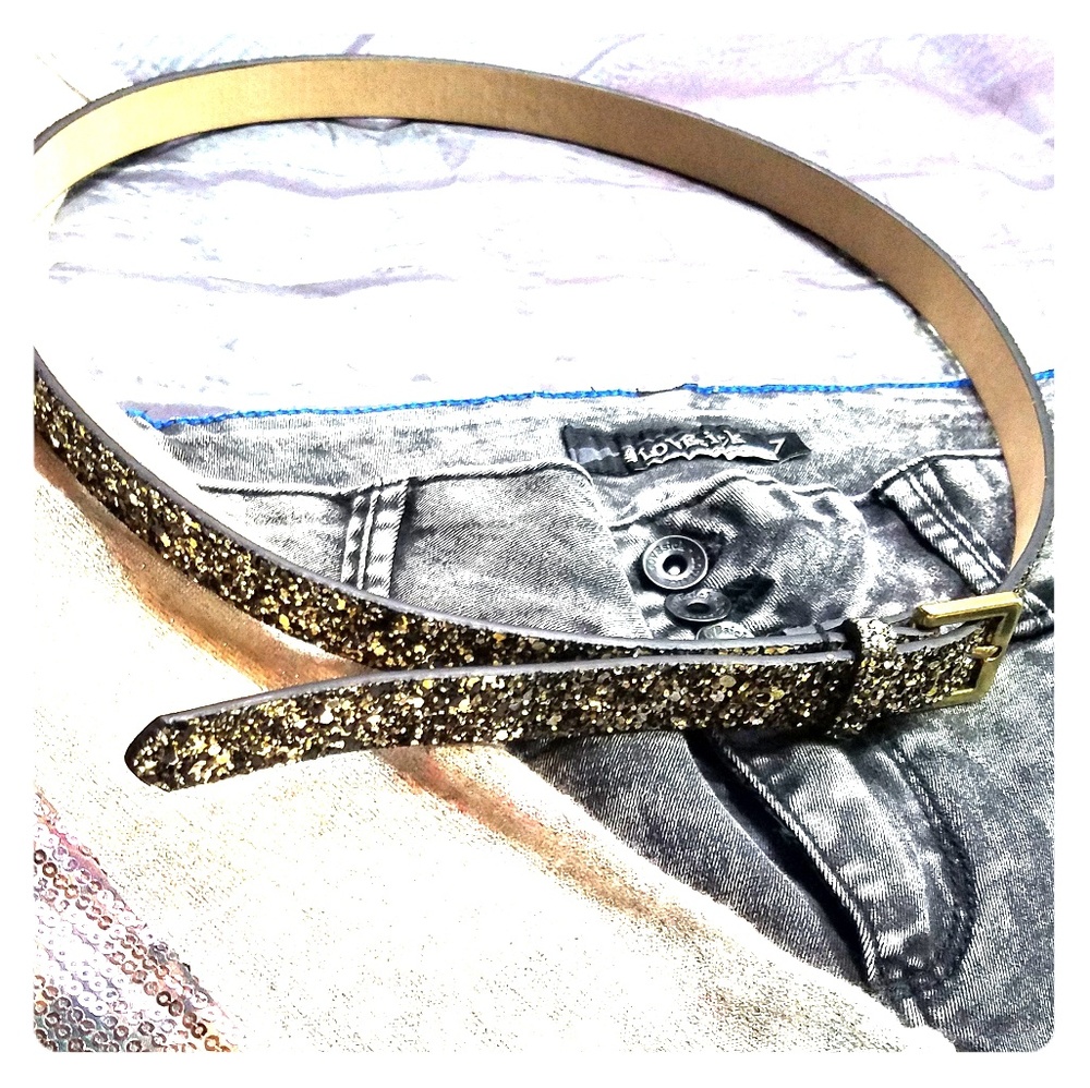 !!!Pick 3 for $12!!  Sparkle belt